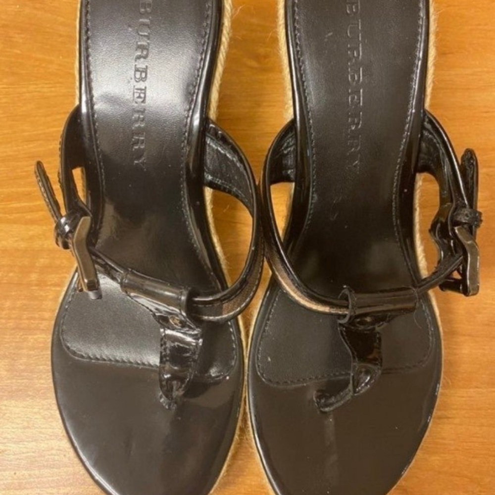 Burberry Black Minimalist Sandals